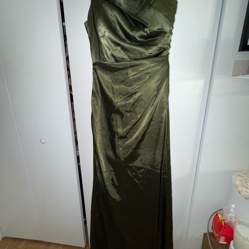 Signature Olive Green One Shoulder Sleeveless Gown for Prom